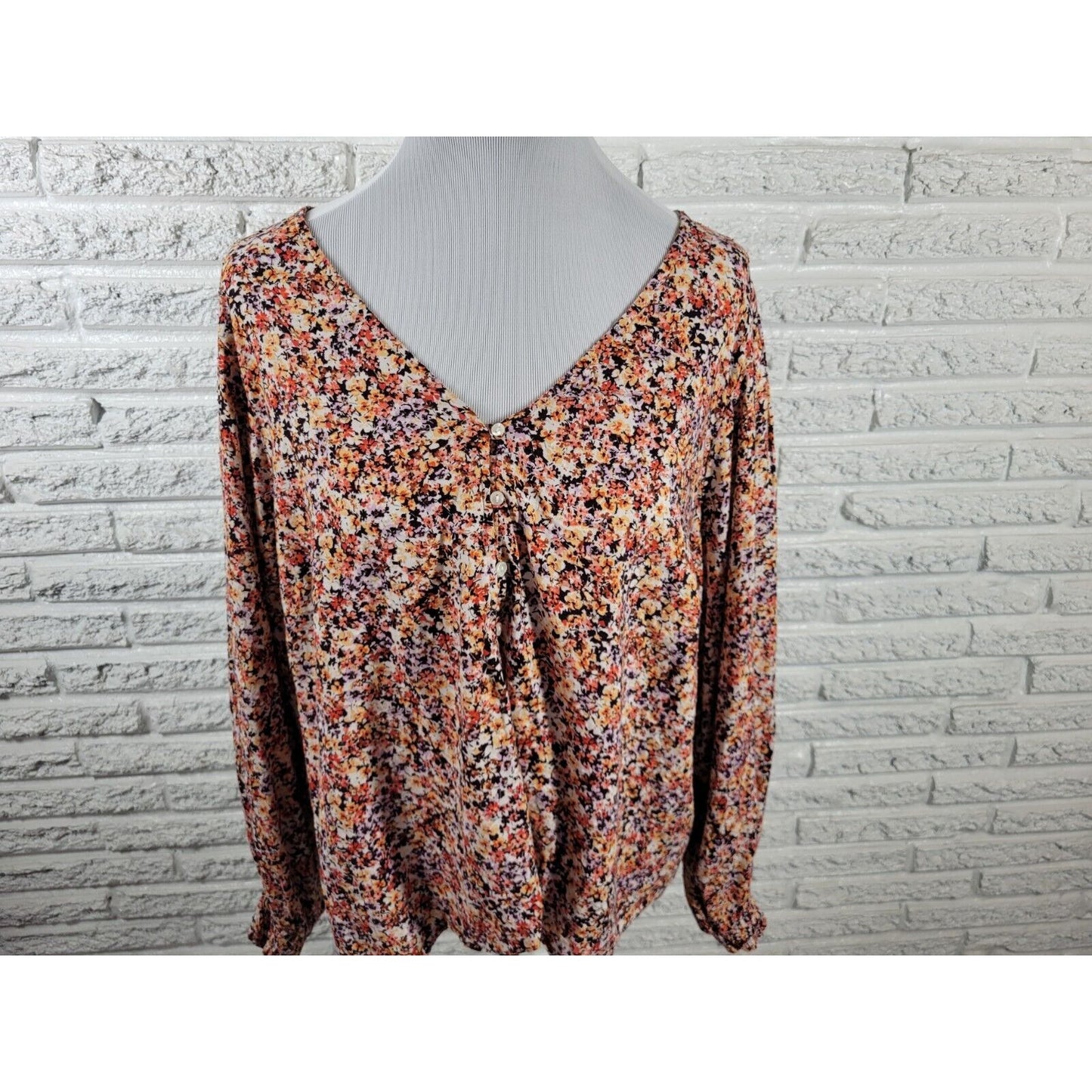 Old Navy Womens Top 2X Cropped Long Sleeve Brown Floral Casual Quarter Button