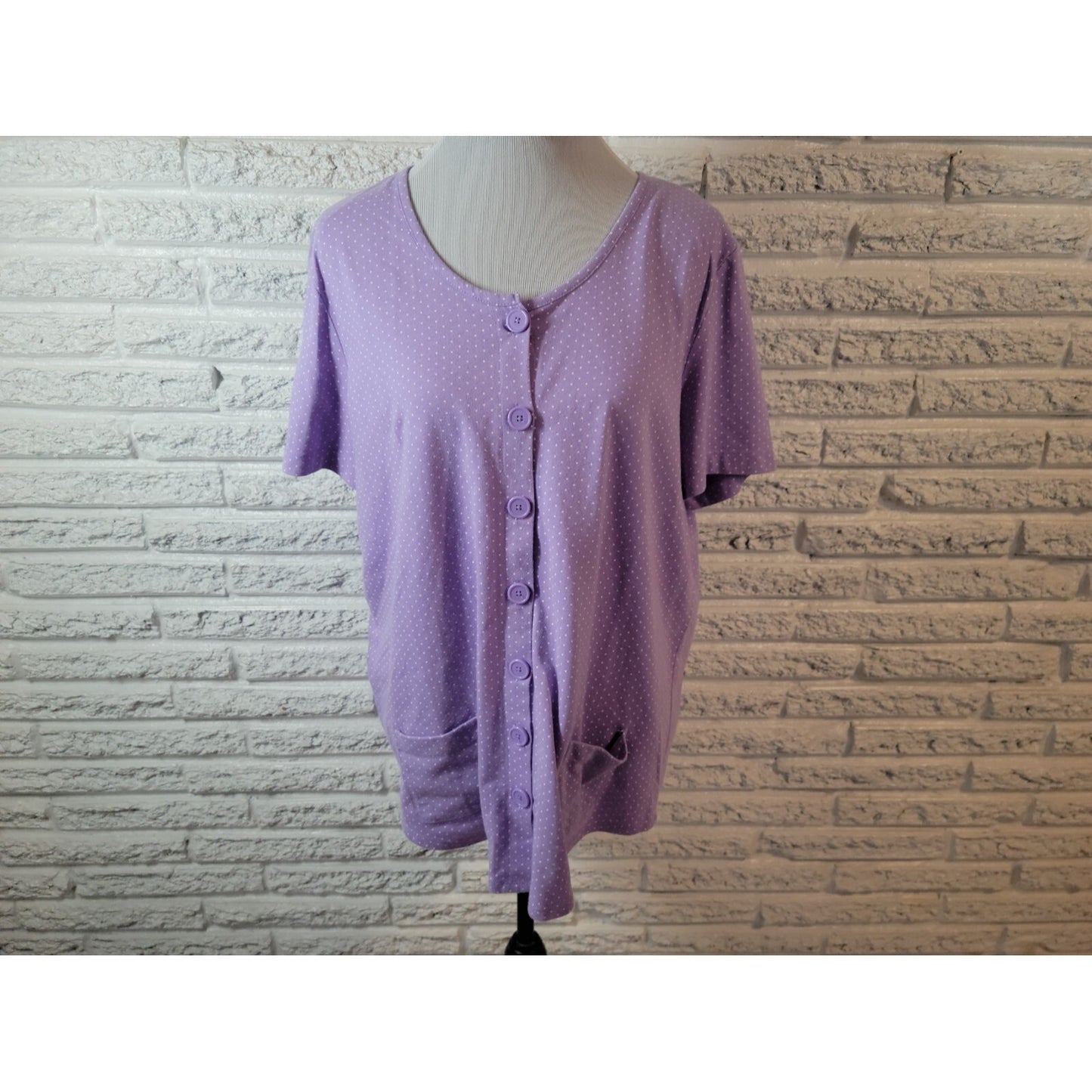 Essentials by Maggie 14W/16W Top Lavender Polka Dot Button-Up Pockets GEO353E