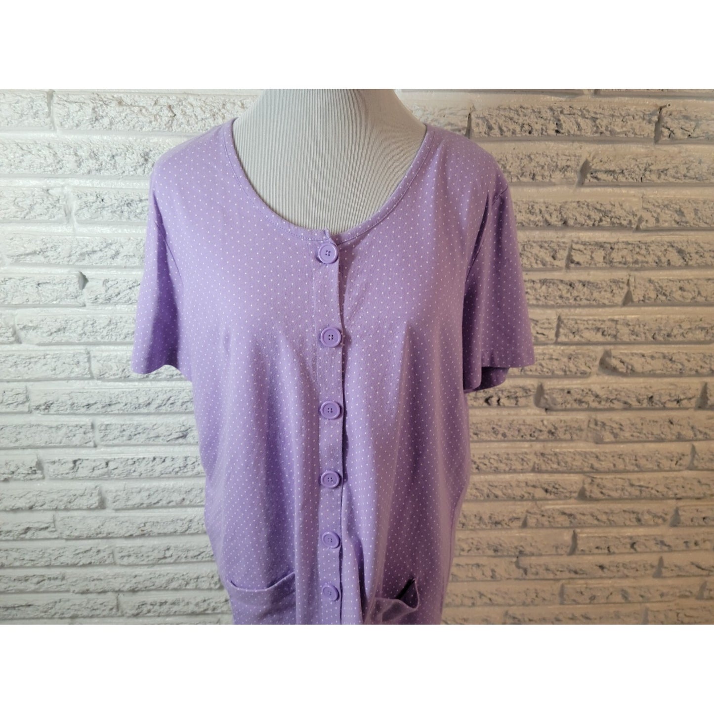 Essentials by Maggie 14W/16W Top Lavender Polka Dot Button-Up Pockets GEO353E
