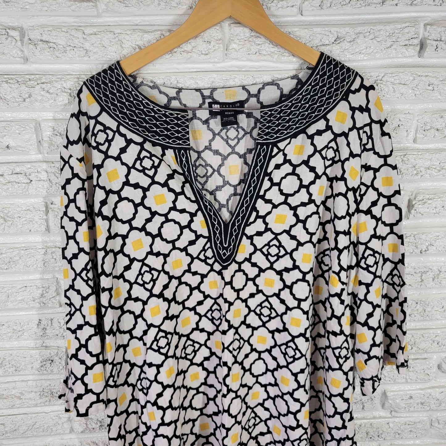 Carole Little Womens Top 3X Plus Split Sleeve Yellow Black Geometric Embroidered