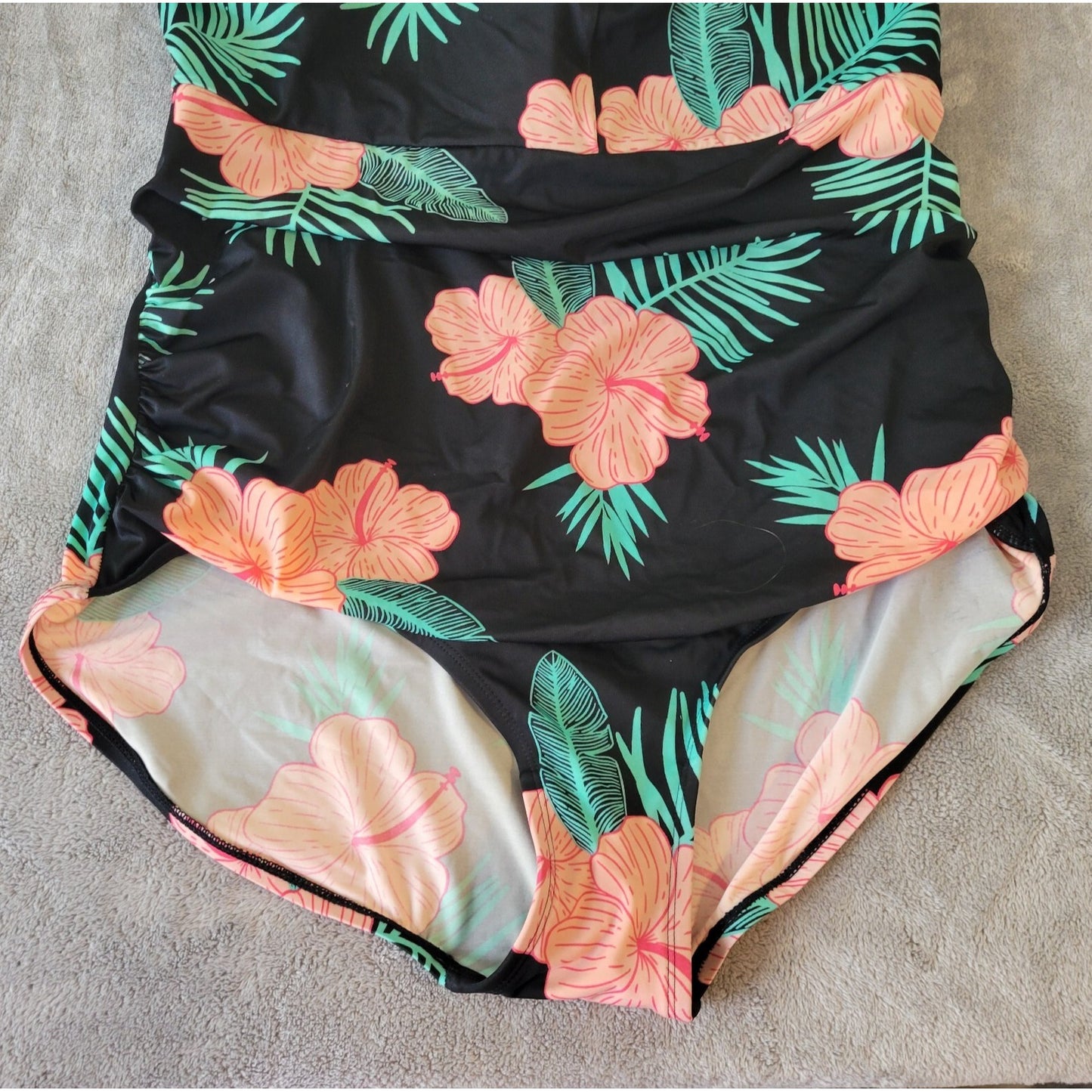 Crane Womens Swimsuit XXL Plus One Piece Halter Keyhole Pink Black Floral Bra