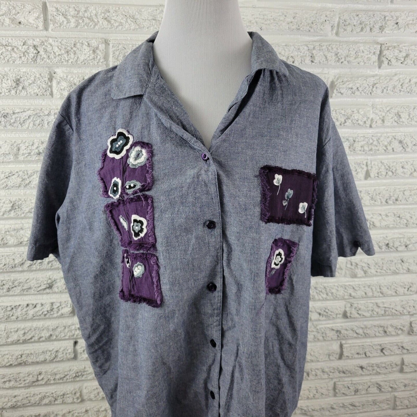 Bobbie Brooks Women Shirt 26W 28W Short Sleeve Blue Patchwork Chambray Button Up