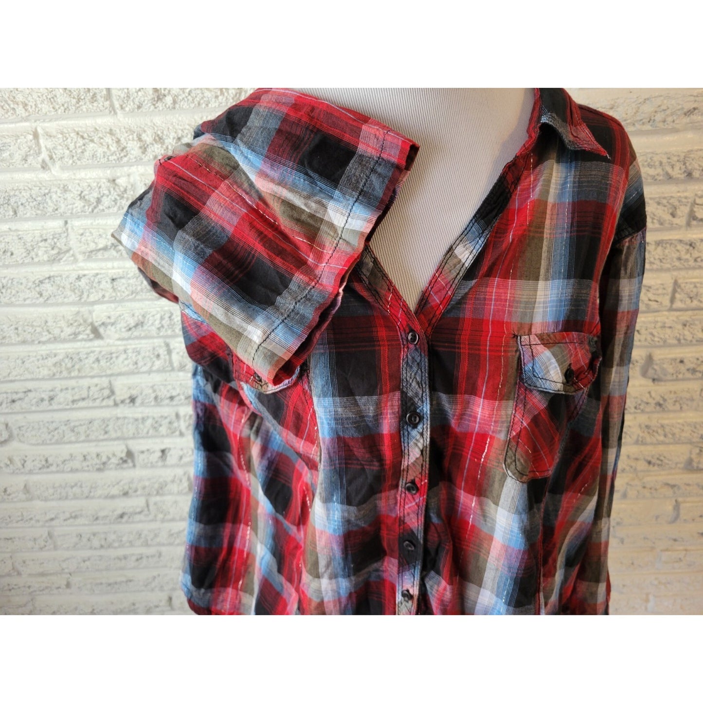 Cato Womens Shirt 26W 28W Plus Roll Tab Sleeve Collar Red Plaid  Button Metallic