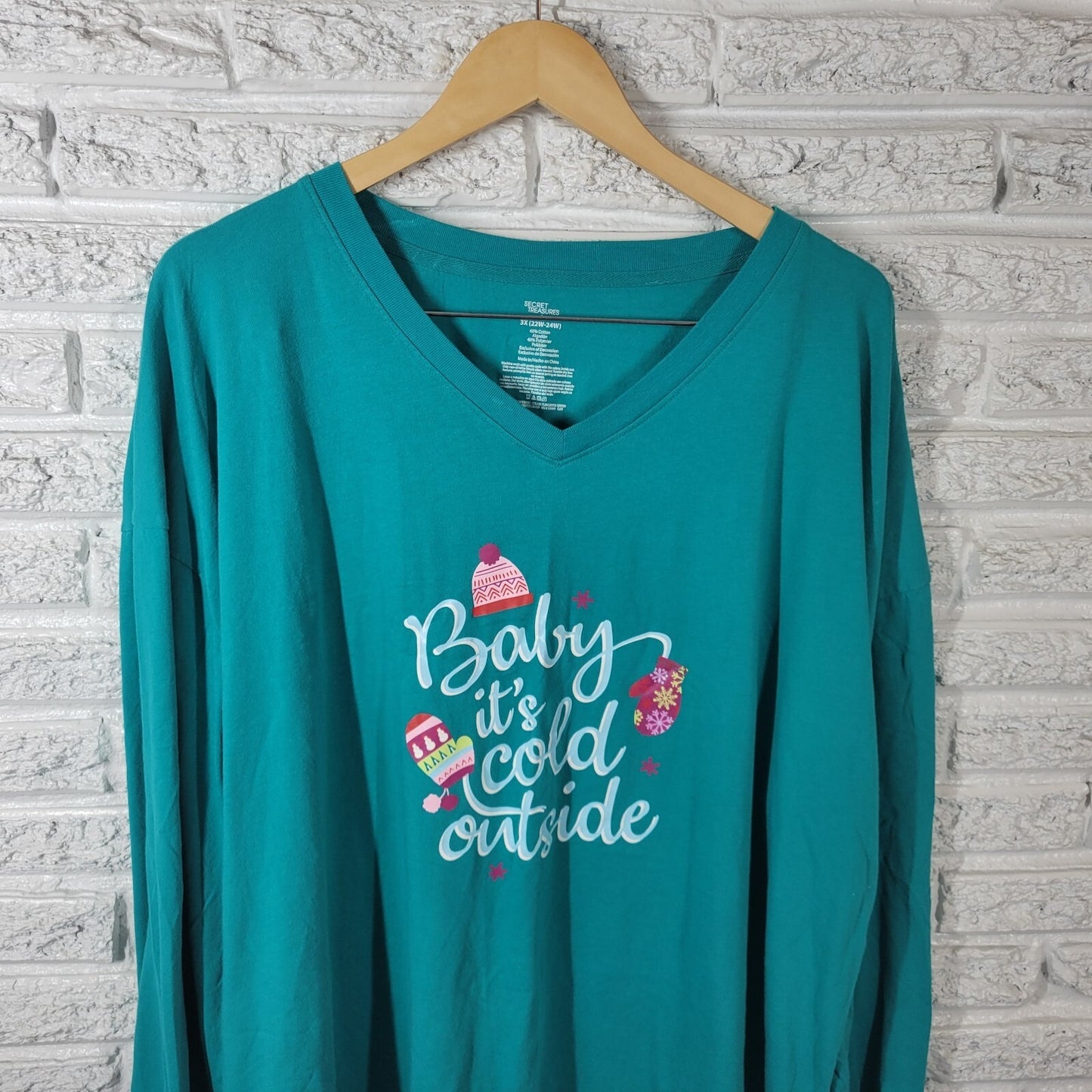Secret Treasures Womens Pajama Top 3X Plus Blue Green Baby Its Cold Outside