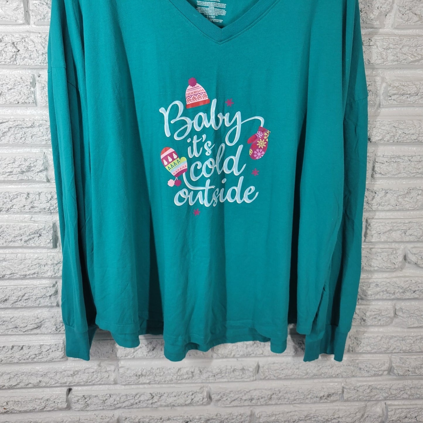 Secret Treasures Womens Pajama Top 3X Plus Blue Green Baby Its Cold Outside