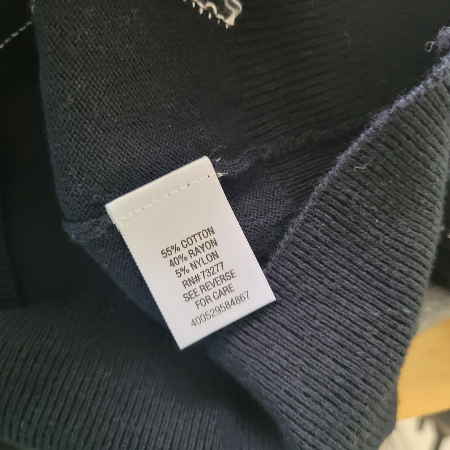 Croft & Barrow Women's XL Black Gray Argyle V-Neck Sweater Stretch Pullover