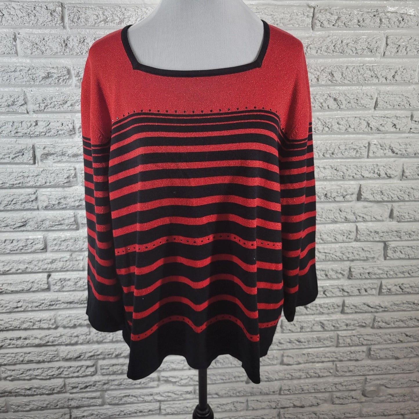 Alfred Dunner Womens Sweater 2X Plus 3/4 Sleeve Red Stripe Metallic Lightweight