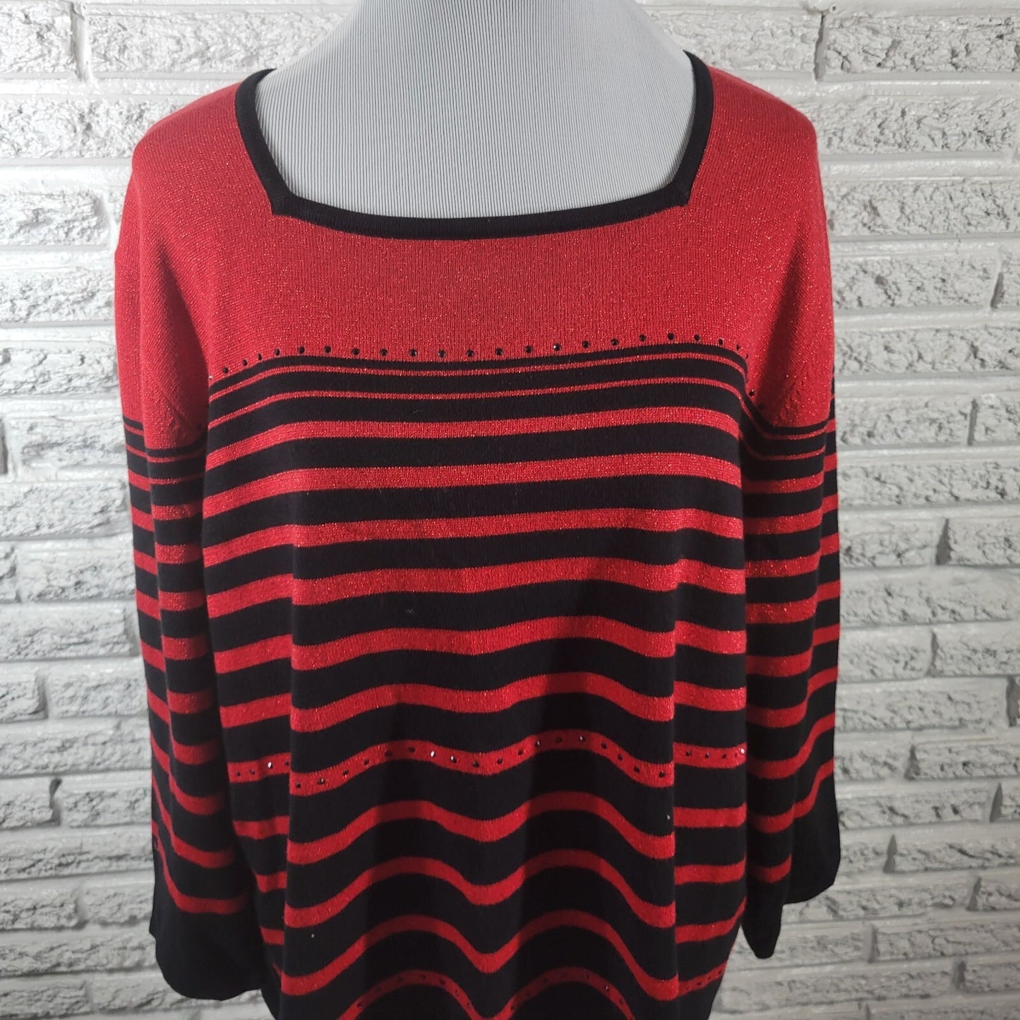 Alfred Dunner Womens Sweater 2X Plus 3/4 Sleeve Red Stripe Metallic Lightweight