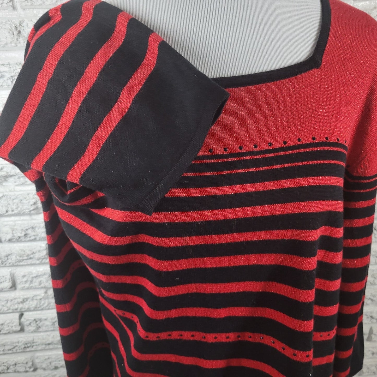 Alfred Dunner Womens Sweater 2X Plus 3/4 Sleeve Red Stripe Metallic Lightweight