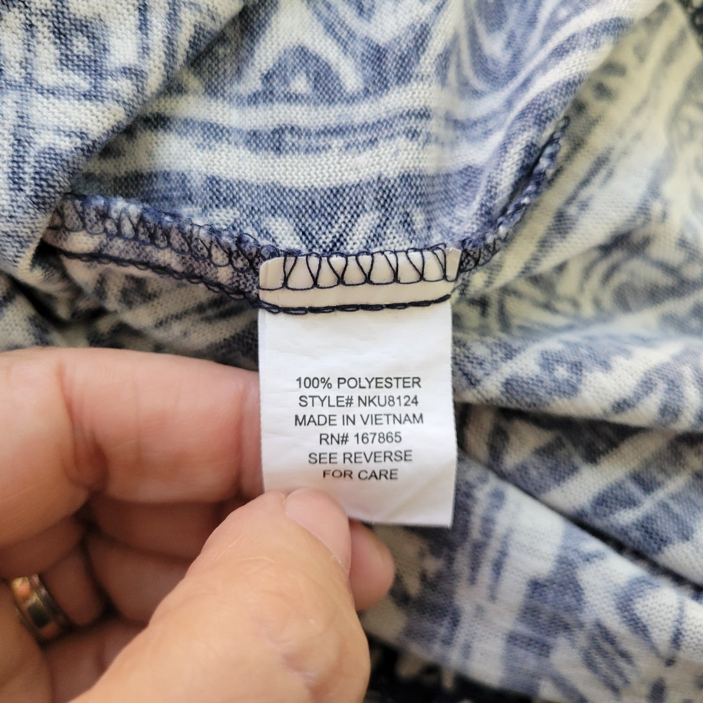 Notations Women's 2X Plus Blue White Geometric Button Up Top 3/4 Roll Tab Sleeve