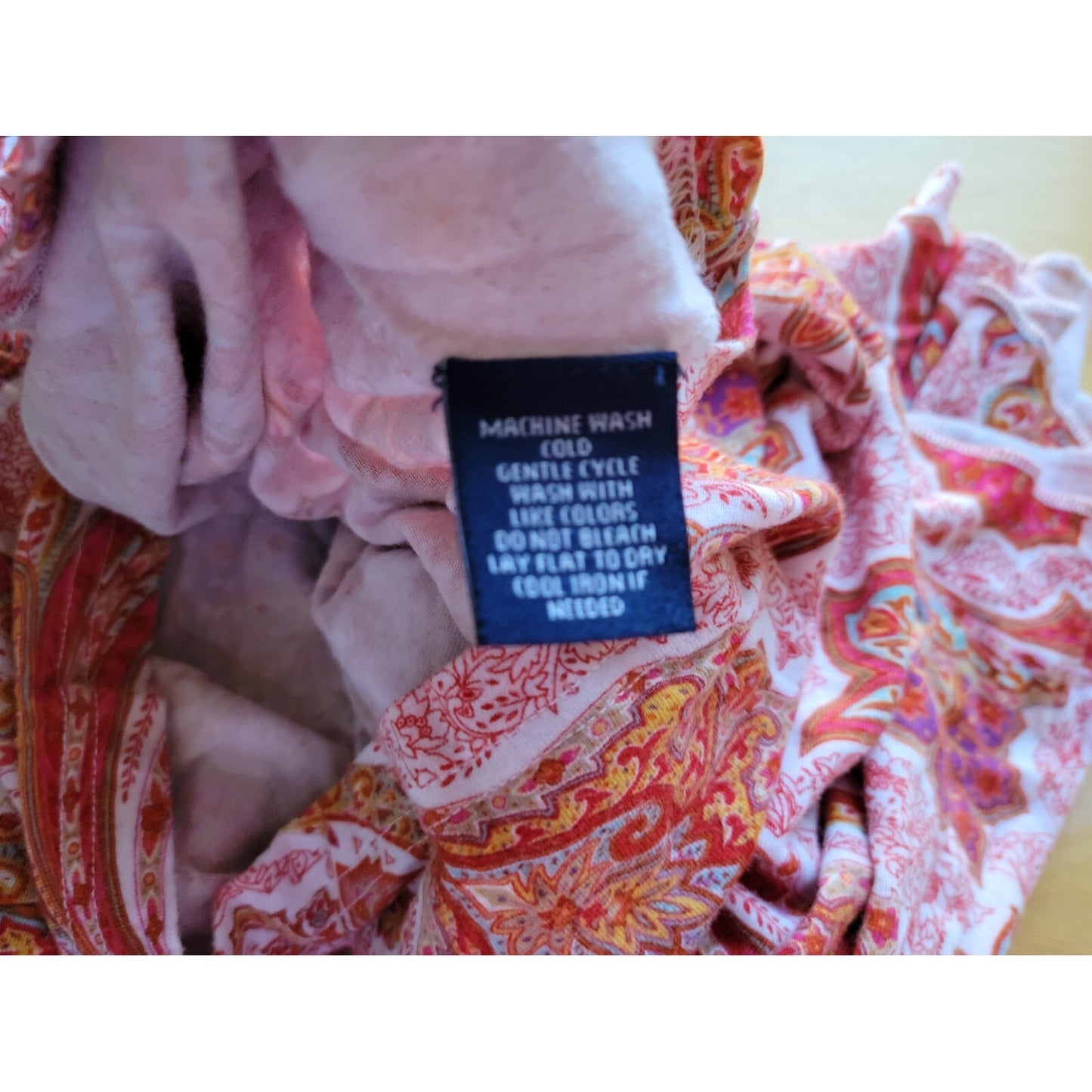 Chaps Women Top 2X Plus Flutter Short Sleeve Red Paisley Keyhole Rayon Spandex