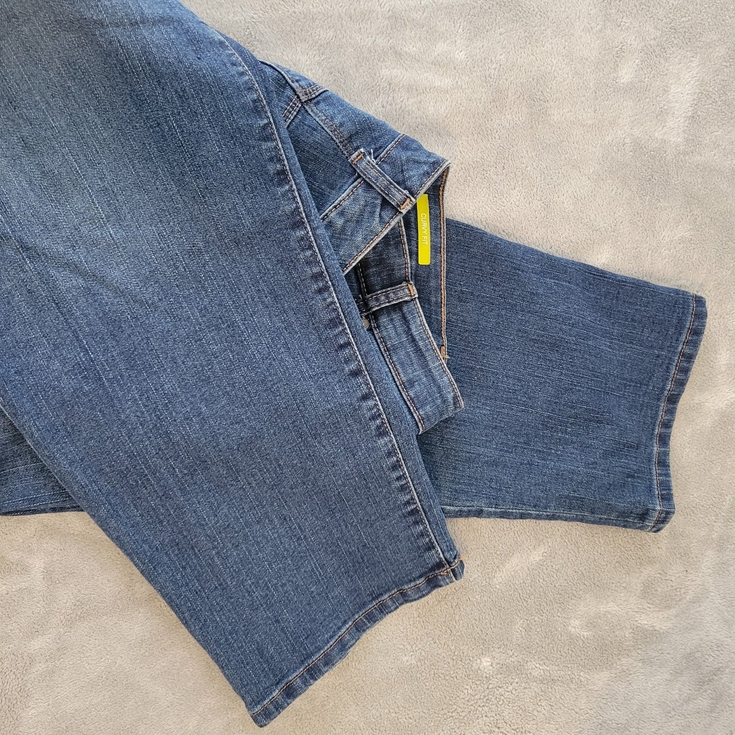 Style Co Womens Jeans 20W Plus Curvy Fit Cropped Dark Blue Denim Zip Fly Comfy