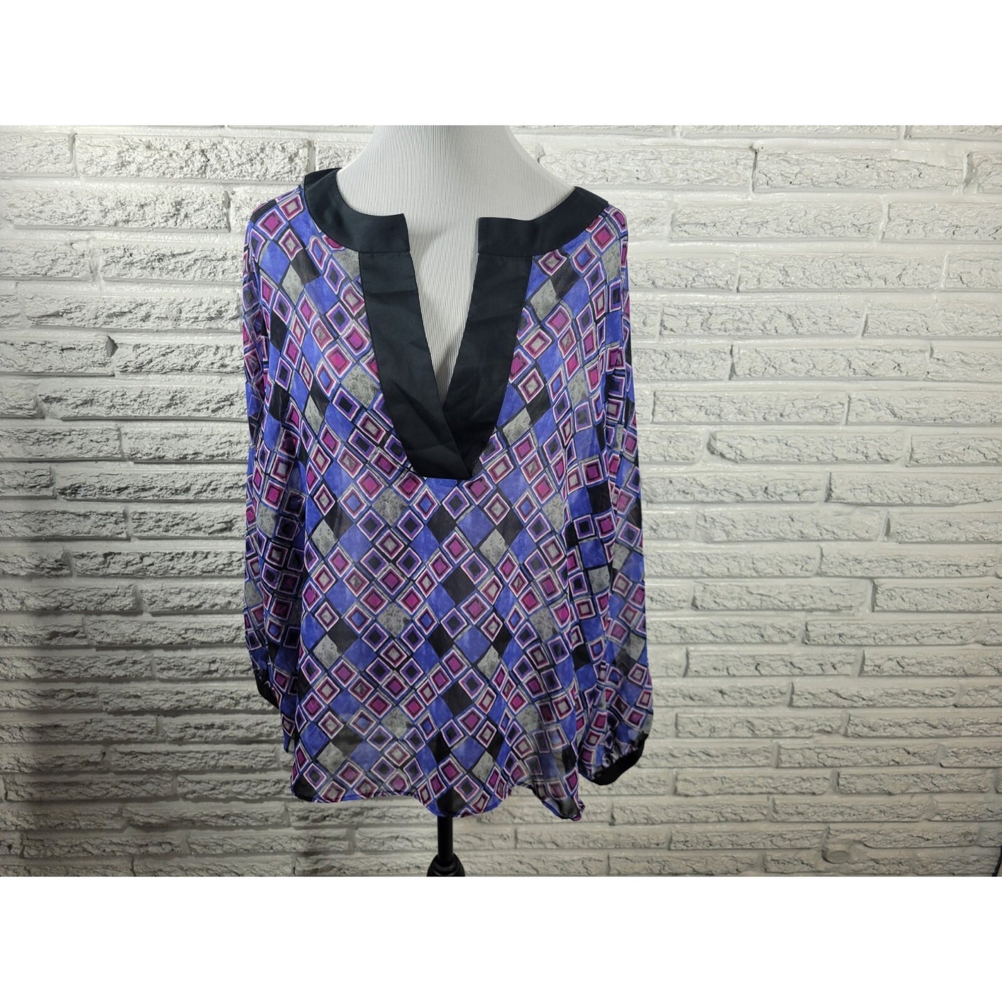 Lane Bryant Women's Plus Size 22/24 Purple Geometric V-Neck Sheer Blouse Top Shi