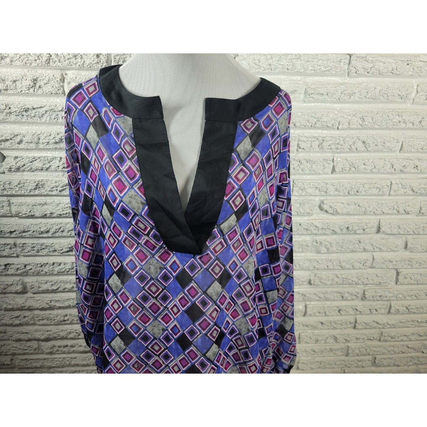Lane Bryant Women's Plus Size 22/24 Purple Geometric V-Neck Sheer Blouse Top Shi