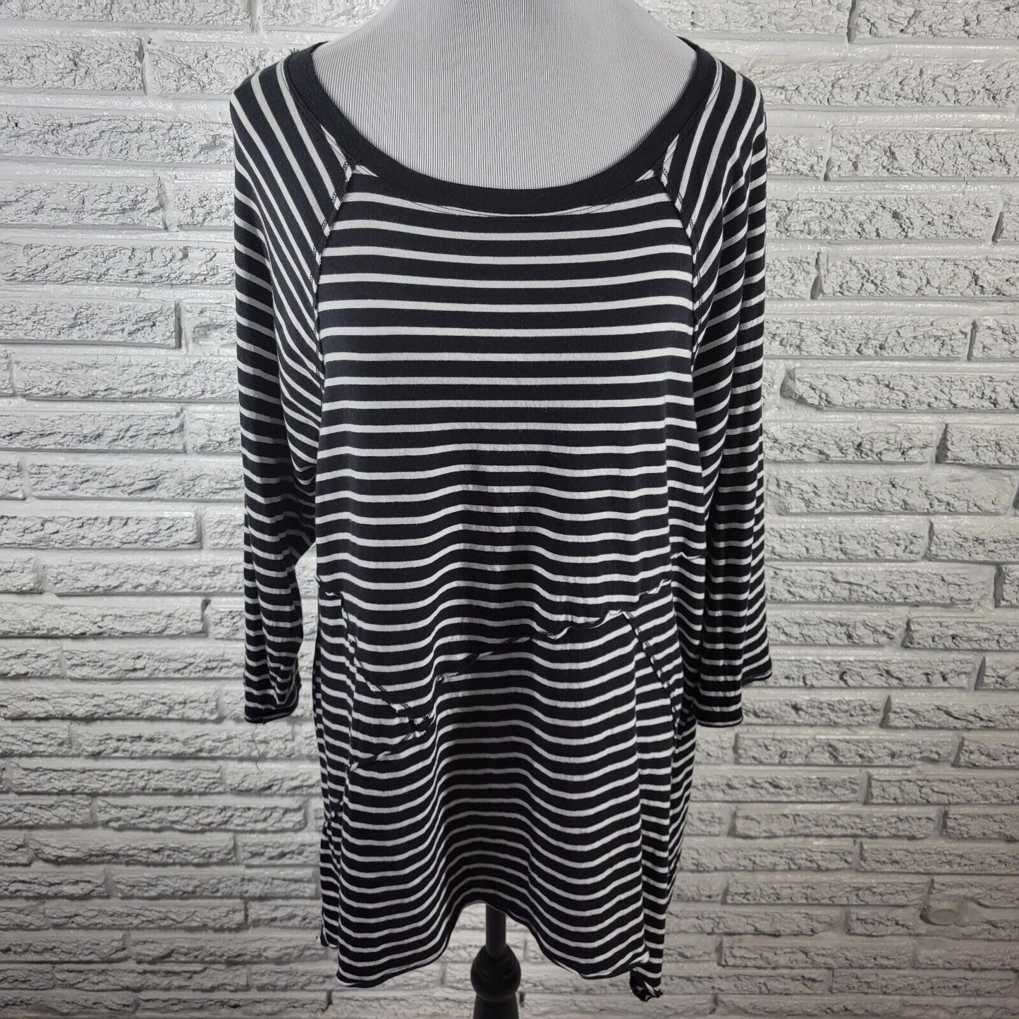 Calvin Klein Women Top 1X Tunic Performance Black Stripe Asymmetric Comfy Casual