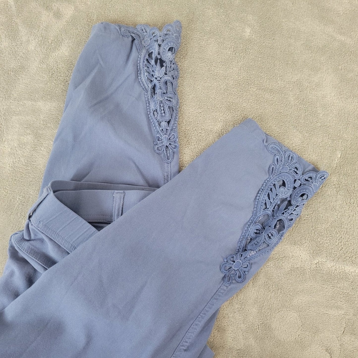 Amaryllis Womens Pants 3X Plus Pull On Light Blue Lace Hem Comfy Casual