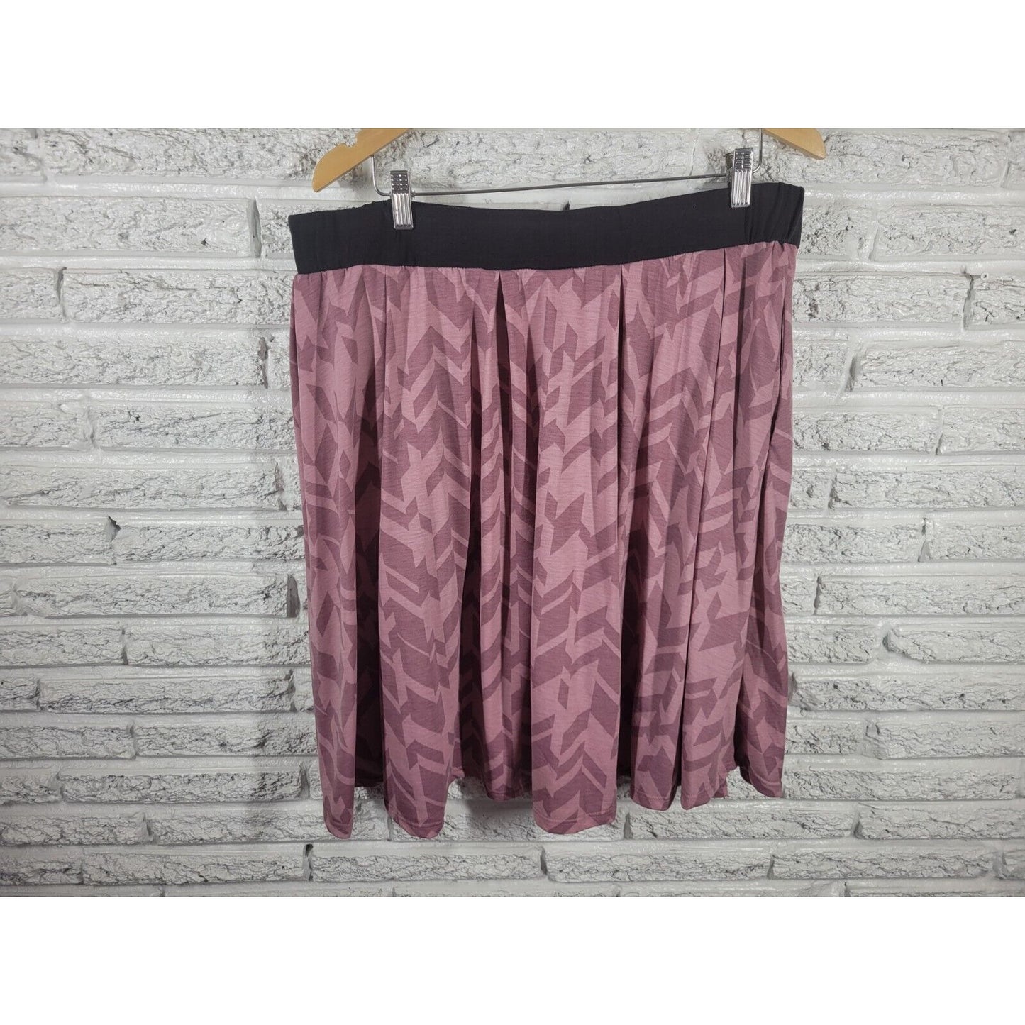 Lularoe Womens Skirt 3XL Plus Mini Flare Muted Lavender Geometric Comfort