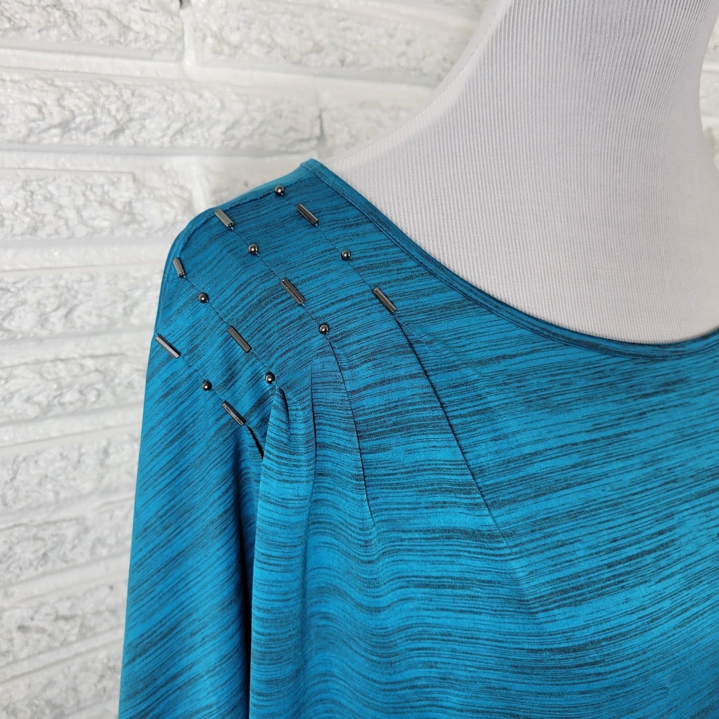 Sag Harbor Womens Top Extra Large Dolman Sleeve Blue Heather Beaded Comfy Casual