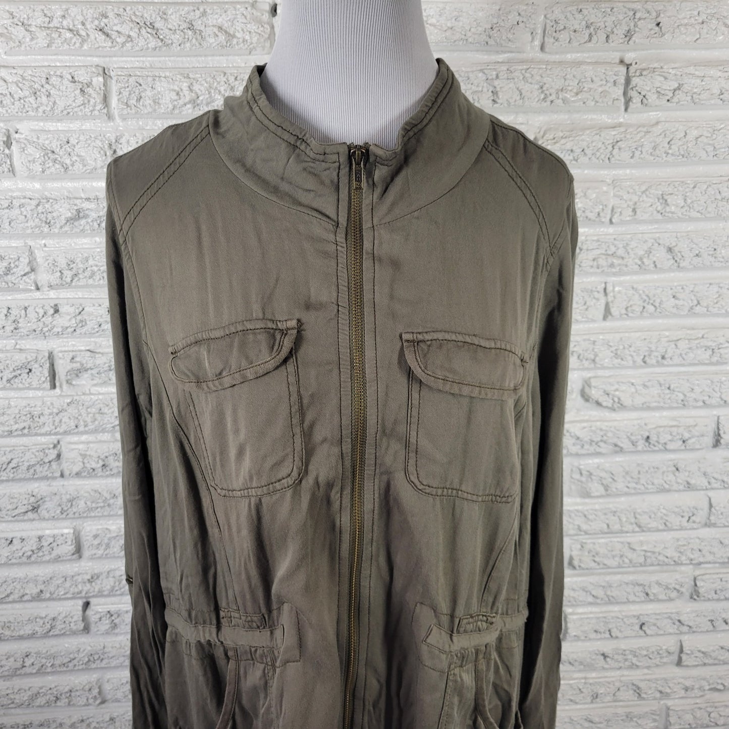 Maurices Women's Plus Size 1X Green Lightweight Utility Jacket Soft Rayon Zip Up
