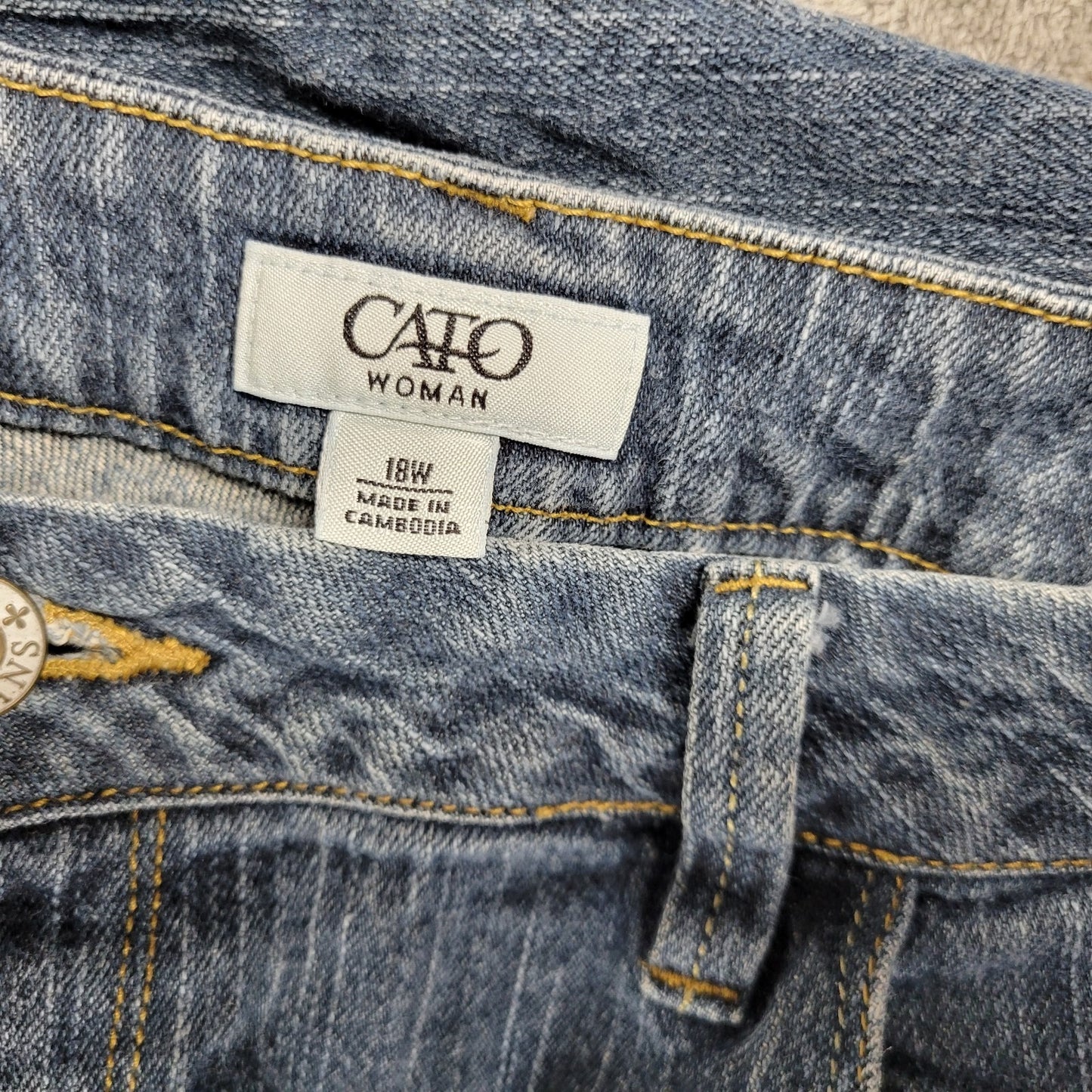 Cato Womens Jeans 18W Plus Boot Cut Medium Blue Denim Wash Zip Fly Comfy Pockets
