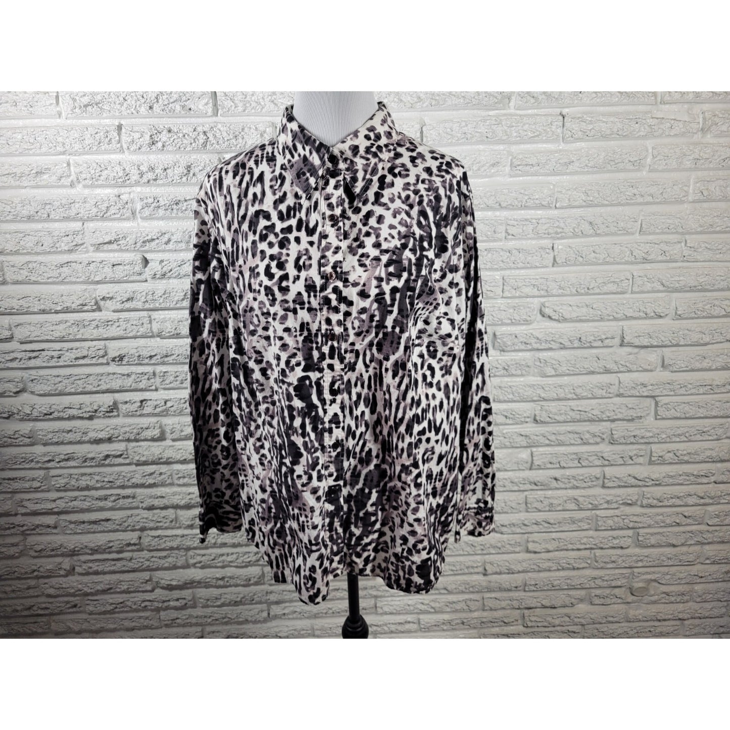 Jones New York Womens Top 3X Plus Long Sleeve Black Animal Print Collar Cotton