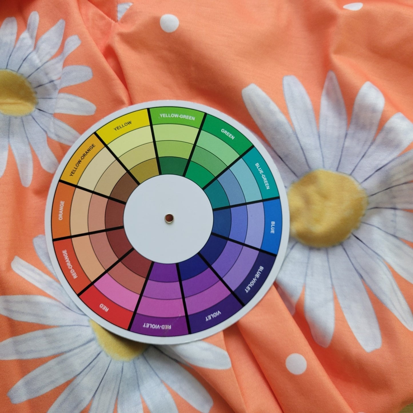 Shein Curve Womens Top 3XL Plus Tee Daisies Orange Floral Poly Blend Comfy