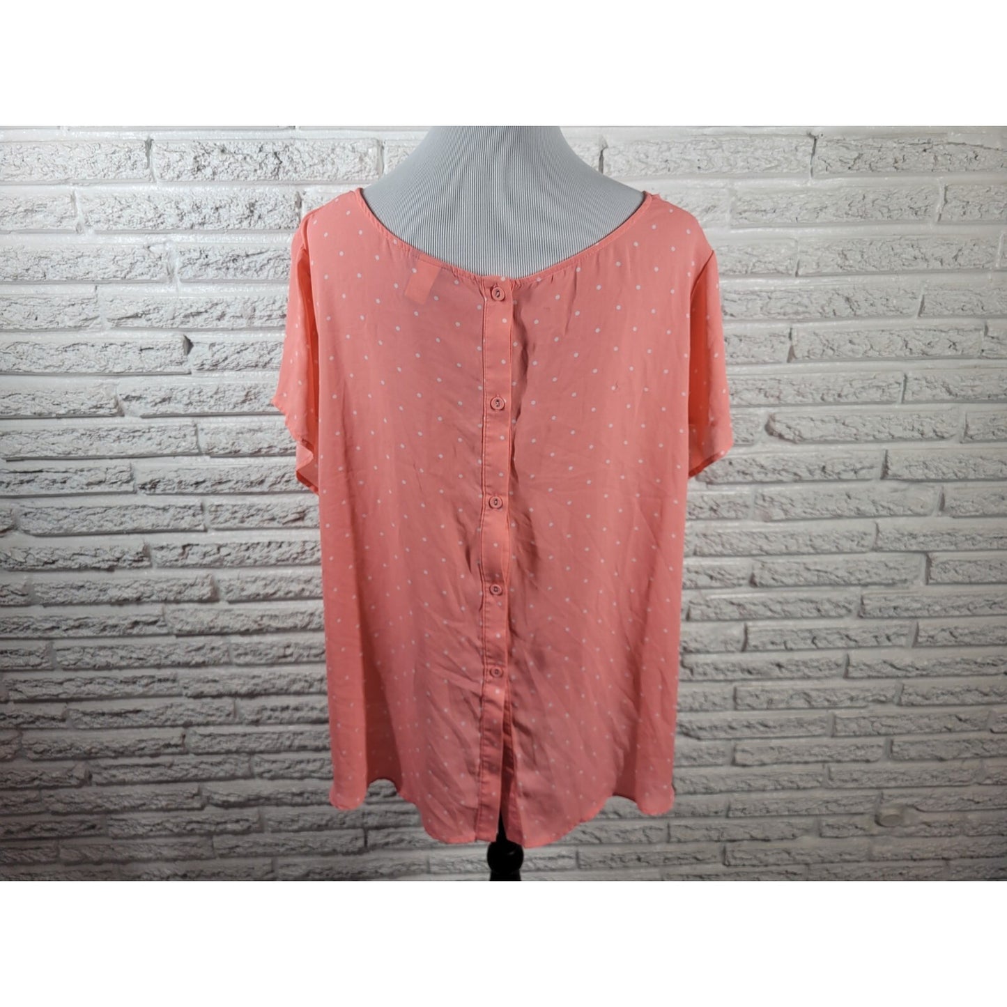 Torrid Women's Plus Size 3X Pink Polka Dot Short Sleeve Button-Up Blouse Top