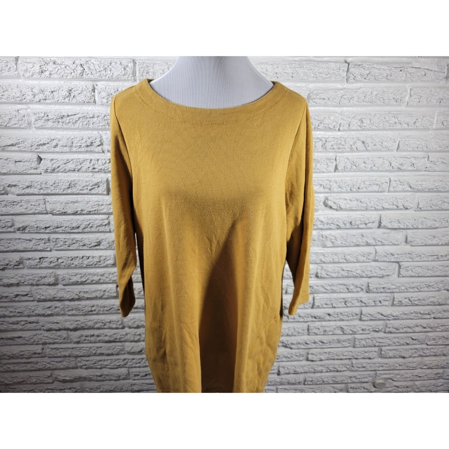 CJ Banks Womens Top 1X Plus Tunic 3/4 Sleeve Waffle Knit Gold Pockets Casual