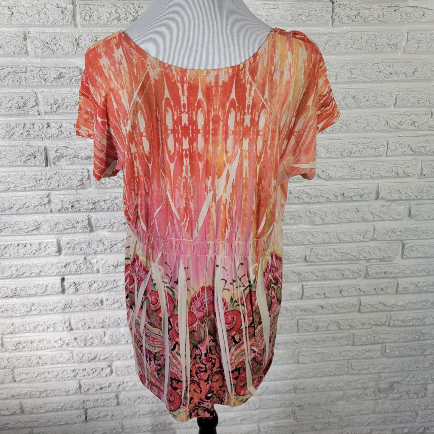 Energe Womens Top 1X Plus Short Sleeve Orange Paisley Crochet Trim Laser Cut