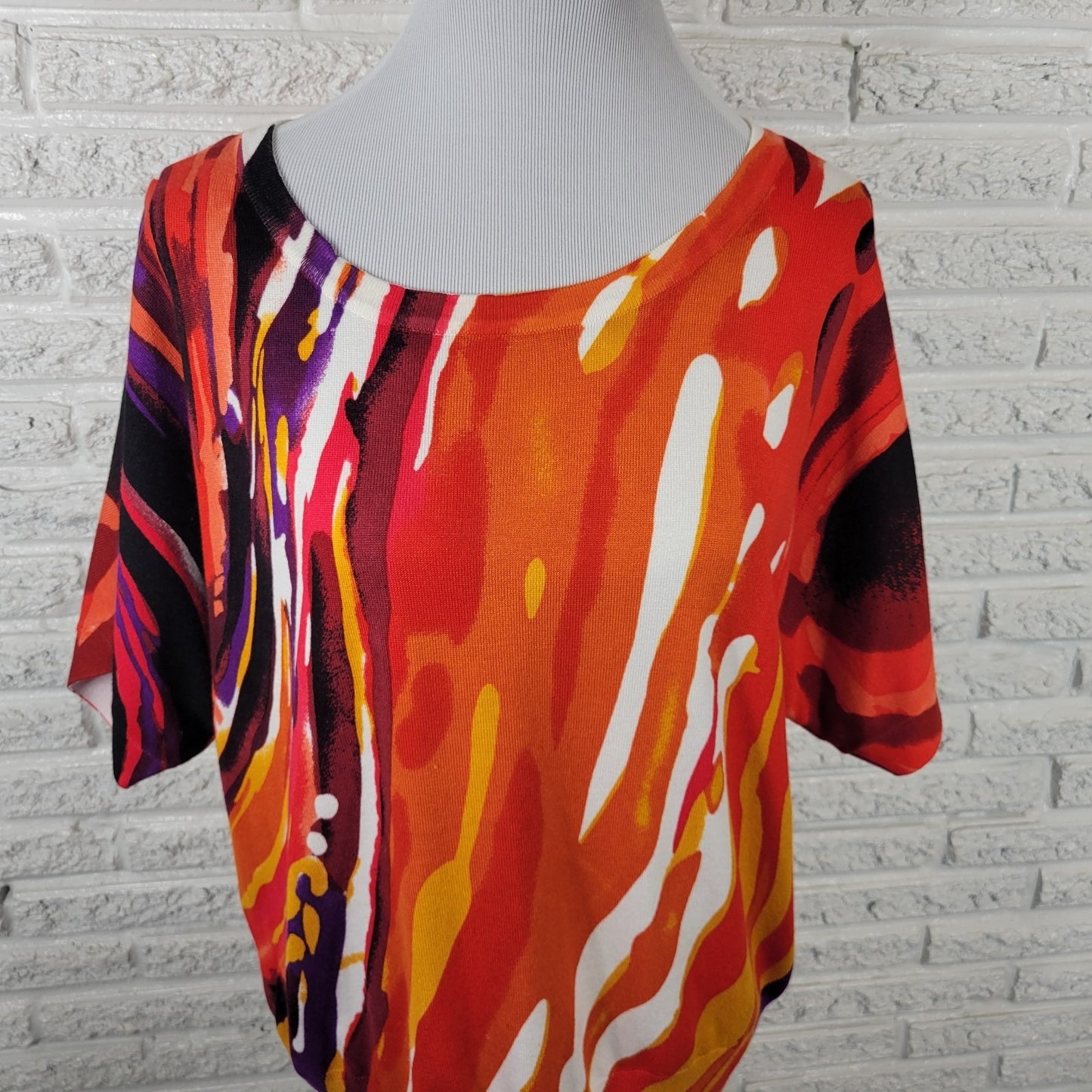 Joseph A Womens Top Extra Large XL Knit Short Sleeve Orange Red Watercolor Comfy