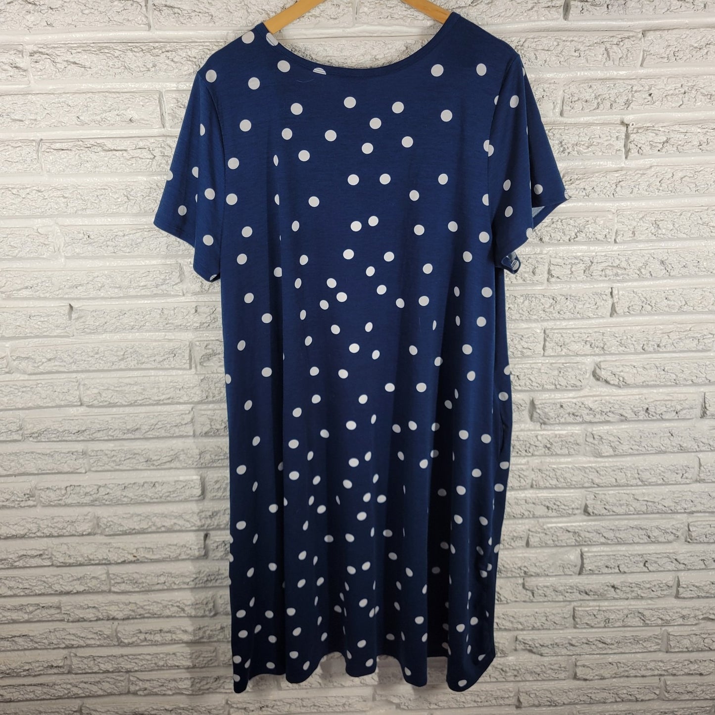 LuLaRoe Women's 3XL Plus Blue White Polka Dot Shirt Dress Pockets Knee Length