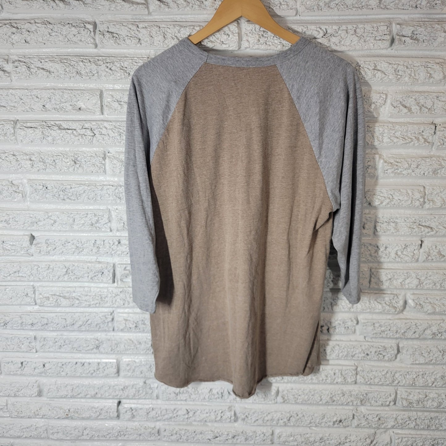 Disney Womens Top XL Tee Raglan Sleeve Mickey Mouse Faded Look Tan Cotton Blend