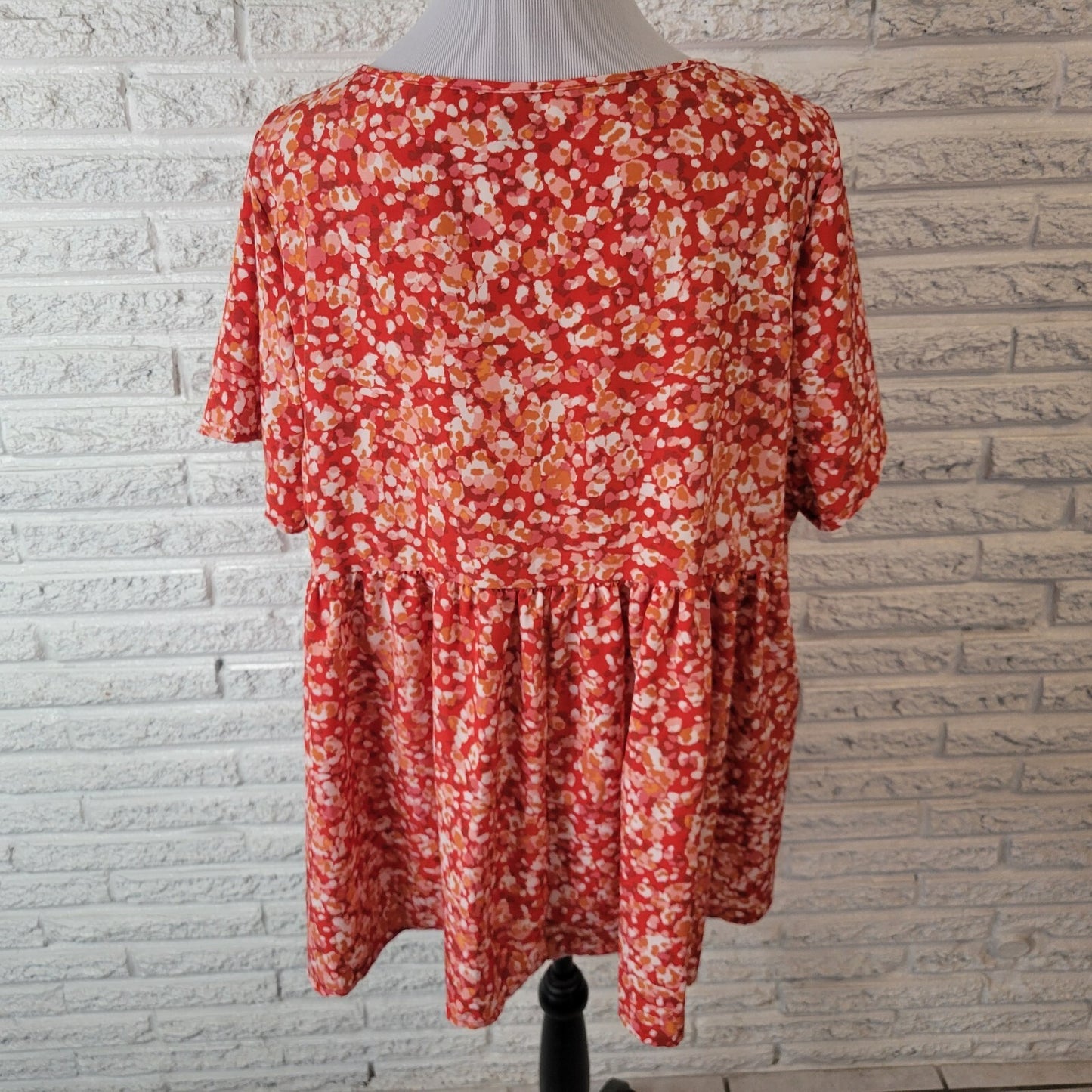 Emery Rose Womens Top 2XL Plus Baby Doll Red Floral Poly Blend Lightweight