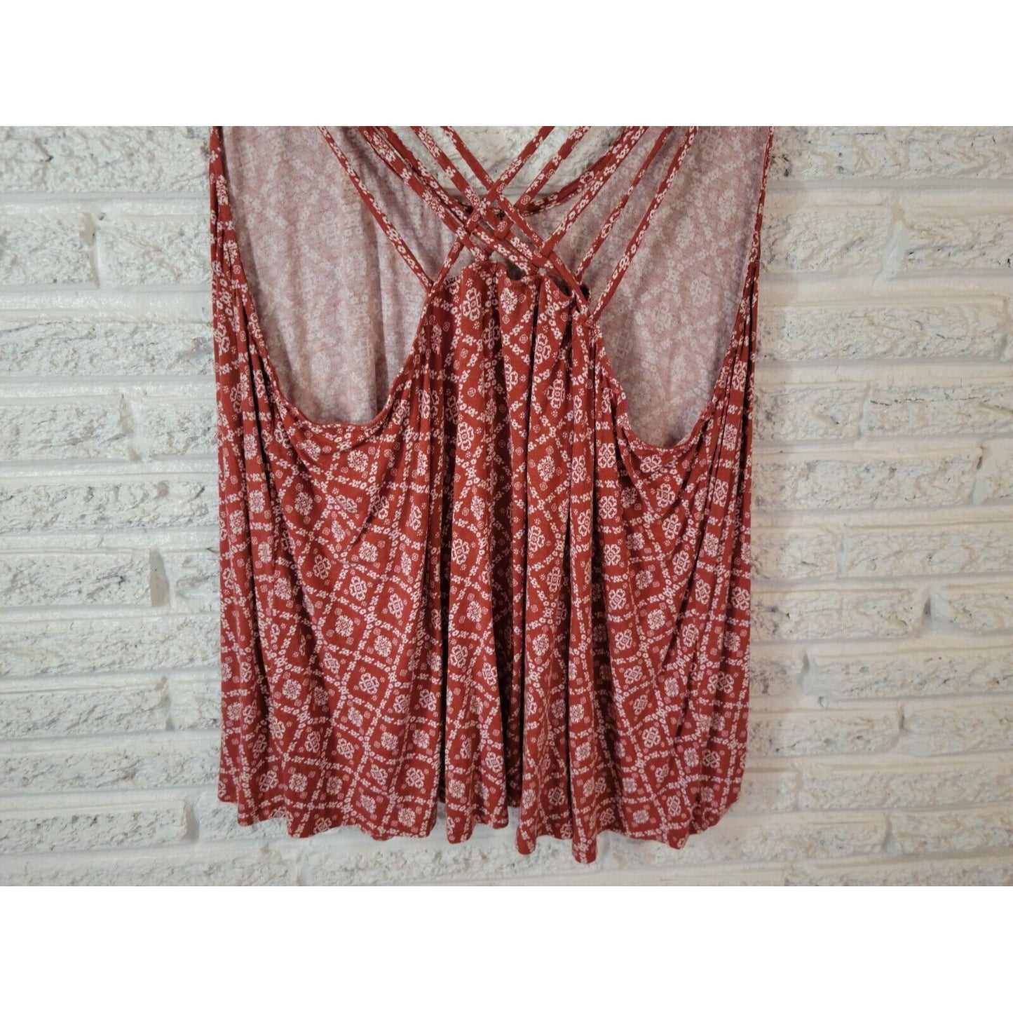 Torrid Lovesick Womens Top 4X Tank Criss Cross Brown Motif Boho Spaghetti Strap