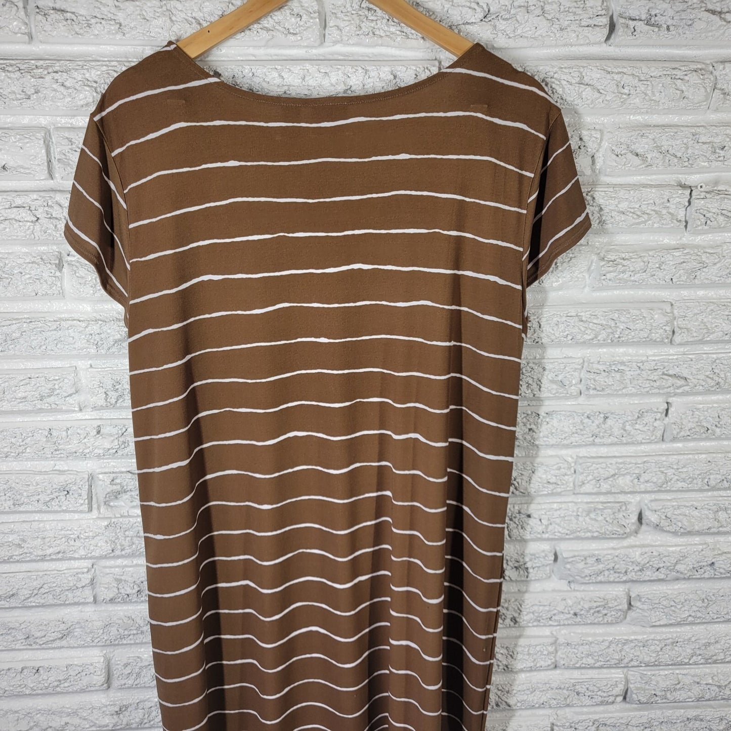 Chicos Easywear Womens Dress 3 Standard XL Cap Sleeve Brown Stripe Comfy Knotted