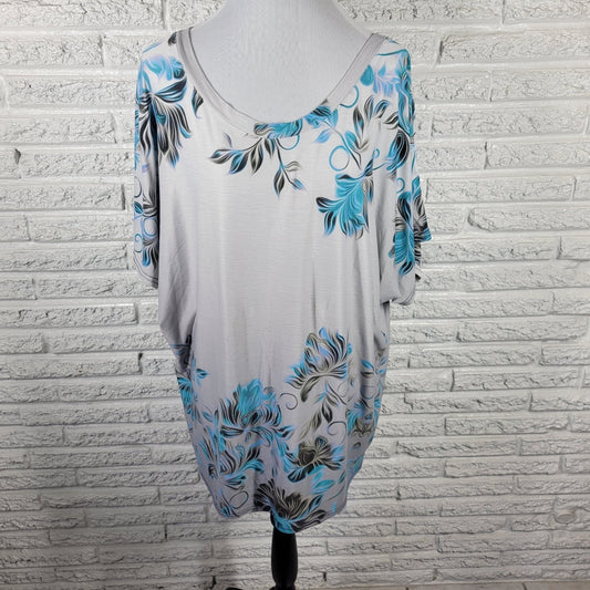 Simply Aster by Firmiana Women's Plus Size 1X Blue Floral Tunic Boat Neck Blouse