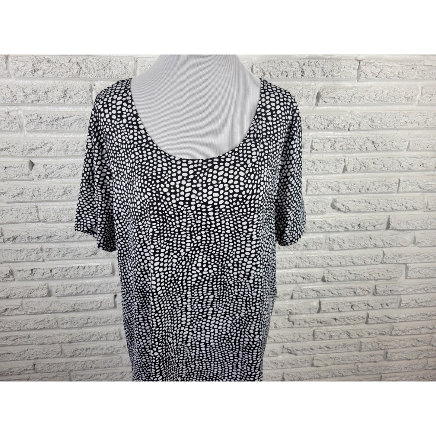 Notations Womens Top 3X Plus Tee Black Animal Print Poly Blend Career Comfy