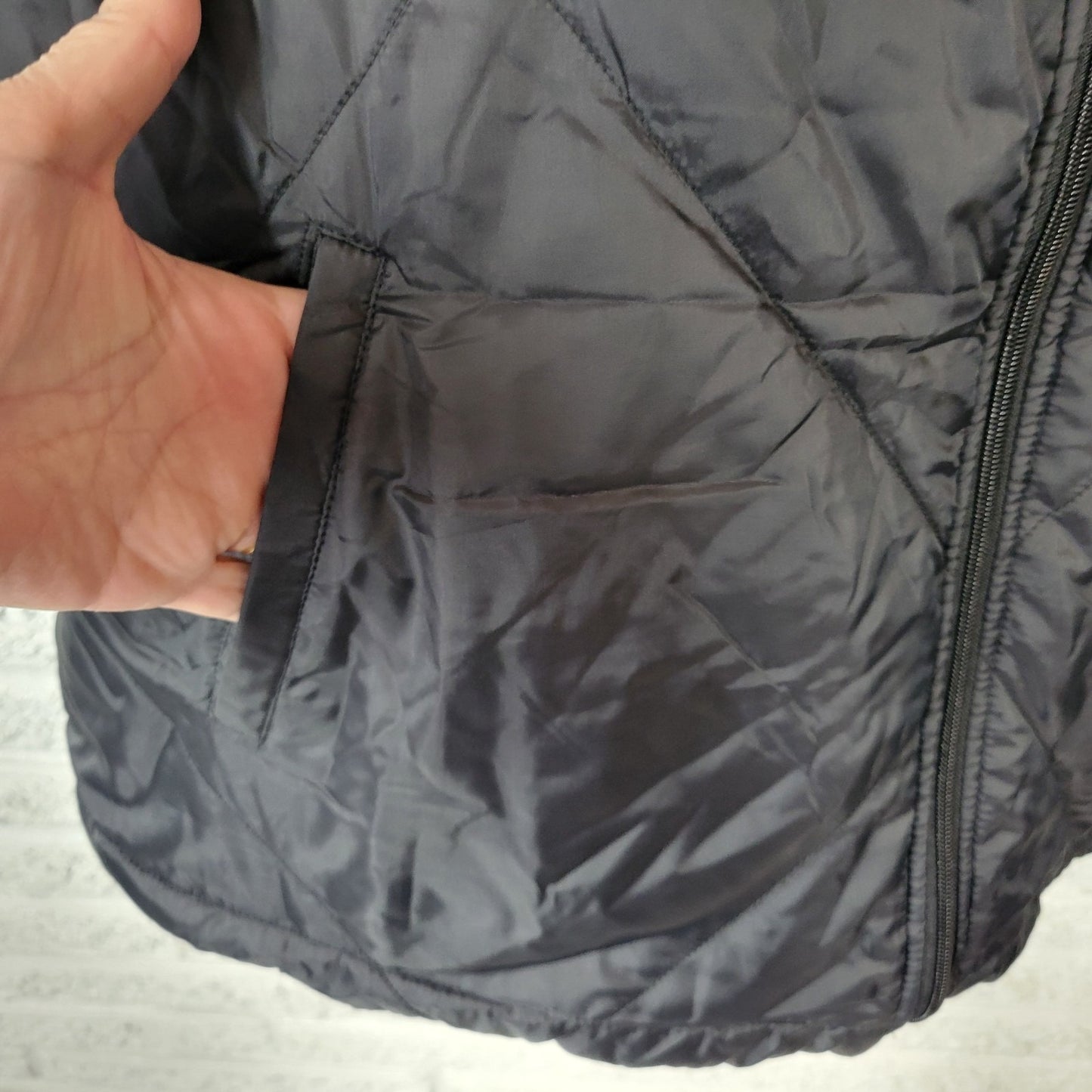 Socialite Womens Top Plus 1X 2X Plus Vest Puffer Black Full Zip Pockets Outdoor