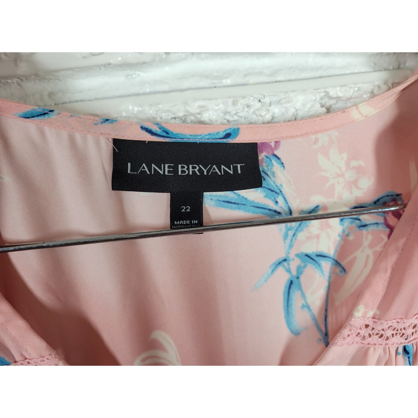 Lane Bryant Womens Top 22 Plus Tank Pink Floral Lightweight Lace Trim Polyester