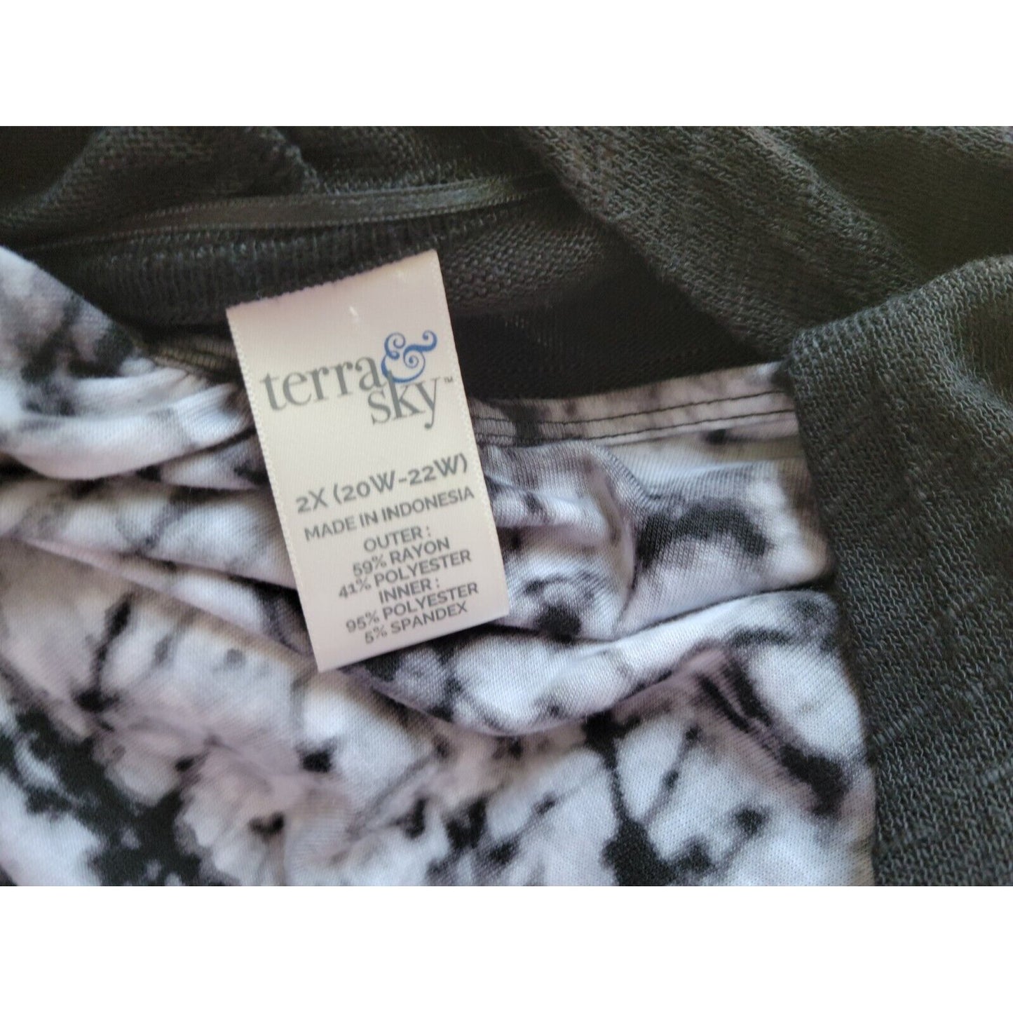 Terra Sky Women Top 2X Pullover Roll Tab Sleeve Black Tie Dye Asymmetric Casual