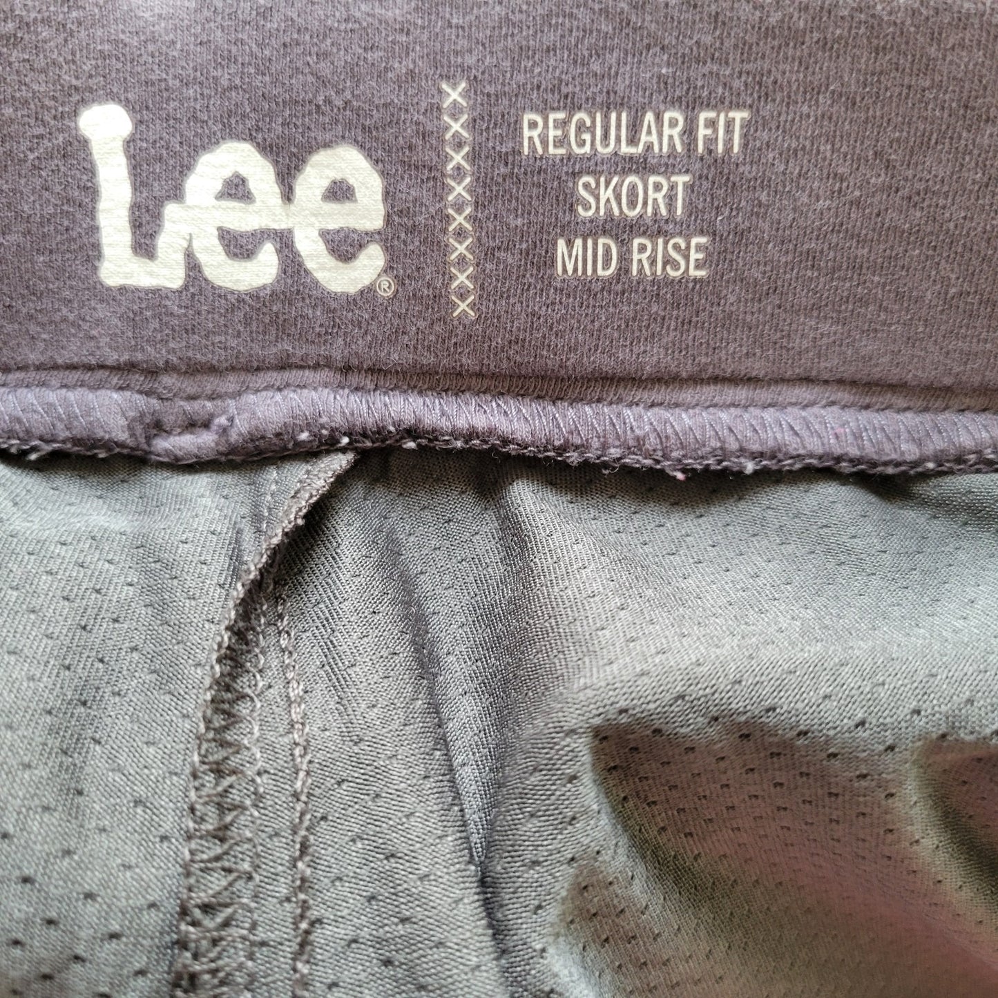 Lee Womens Skort 22 Mid Rise Zip Fly Gray Camouflage Lightweight Cotton Blend