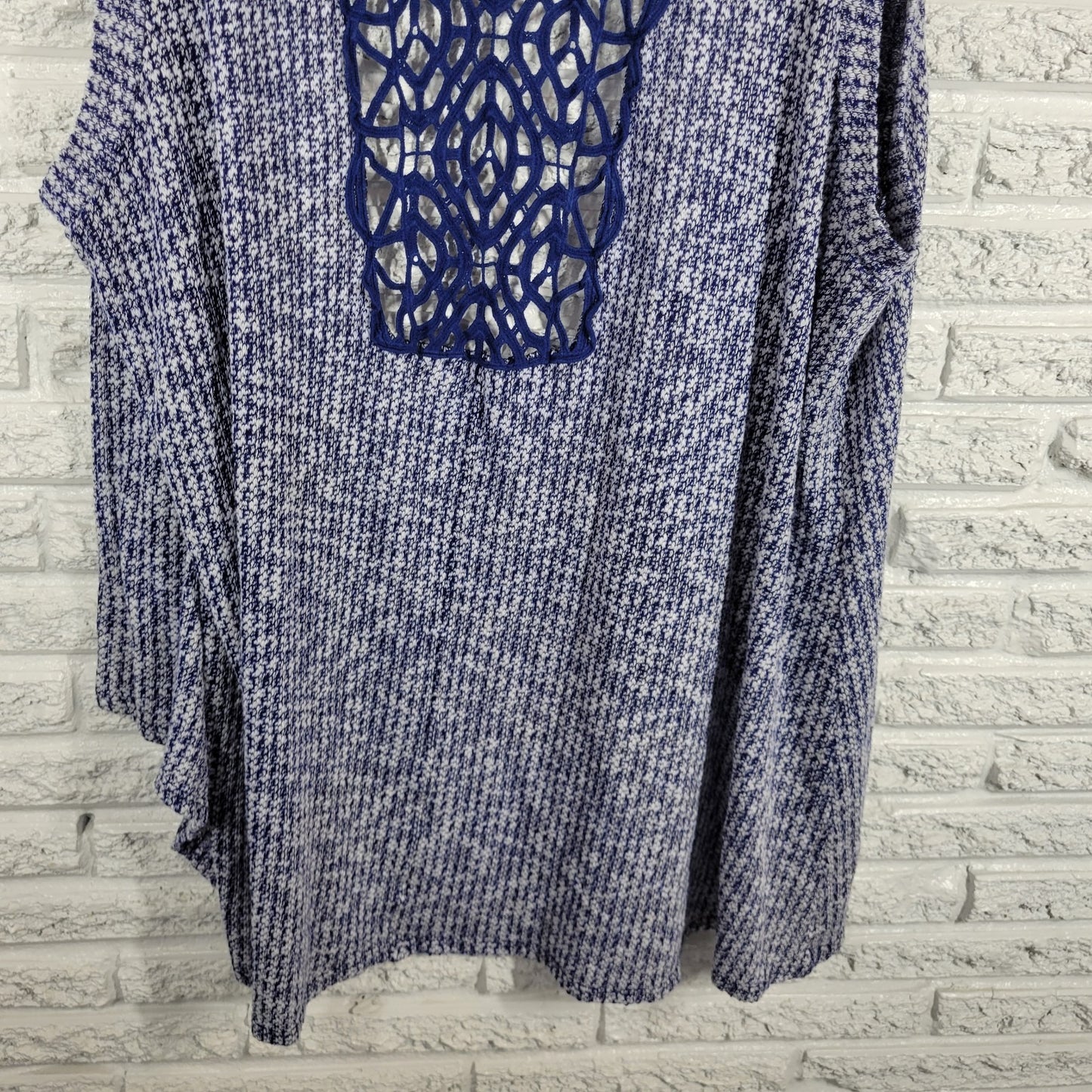 Avenue Womens Sweater 26 28 Plus Cardigan Open Sleeveless Blue Crochet Back