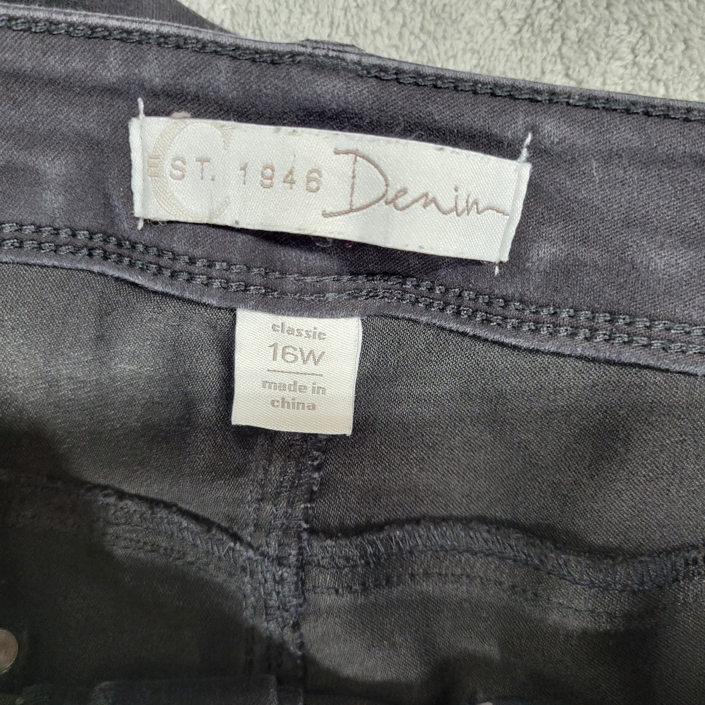 Cato Est 1946 Womens Jeans 16W Plus Classic Skinny Black Denim Zip Fly Comfy