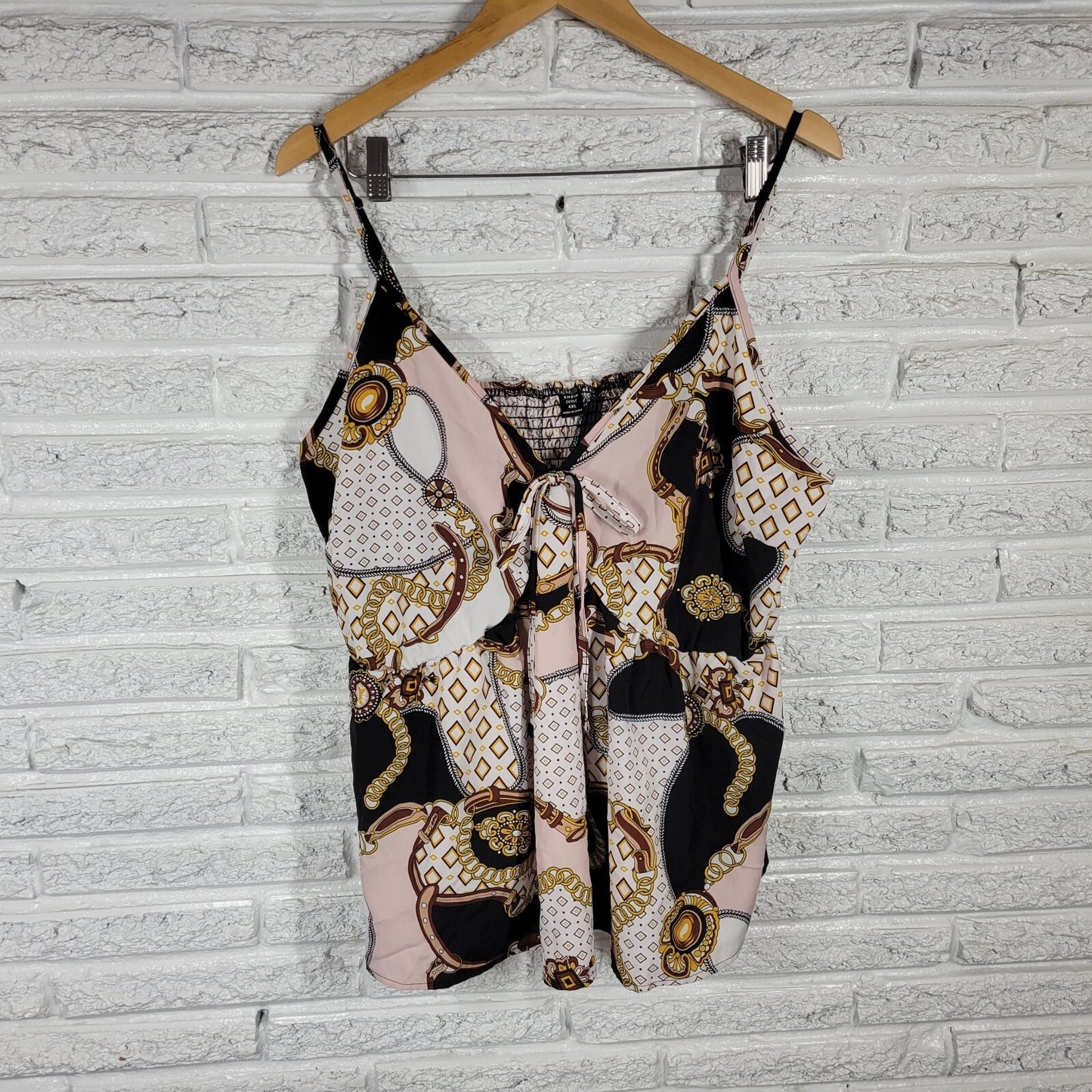 Shein Curve 4XL Plus Size Camisole V-Neck Swing Top Black Gold Geometric