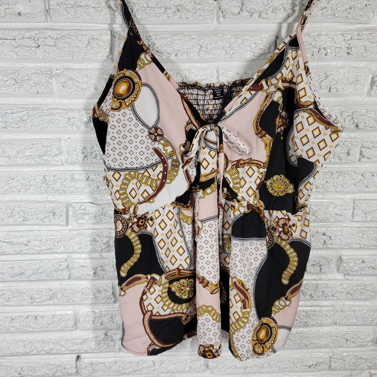 Shein Curve 4XL Plus Size Camisole V-Neck Swing Top Black Gold Geometric