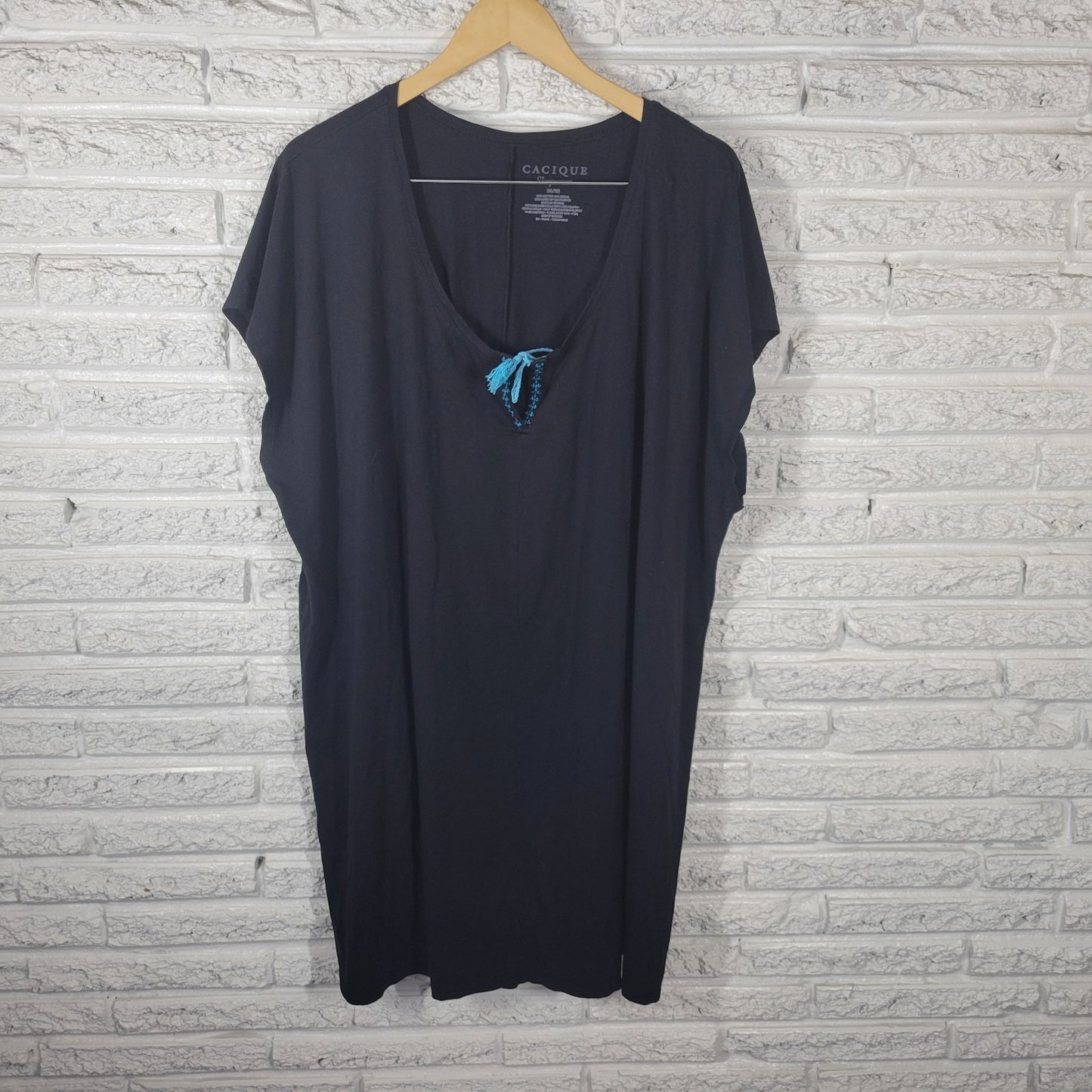 Cacique Womens Nightgown 26 28 Plus Sleeveless Black Keyhole Loungewear Comfy