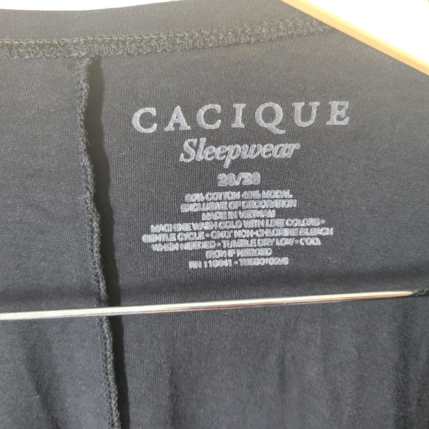 Cacique Womens Nightgown 26 28 Plus Sleeveless Black Keyhole Loungewear Comfy