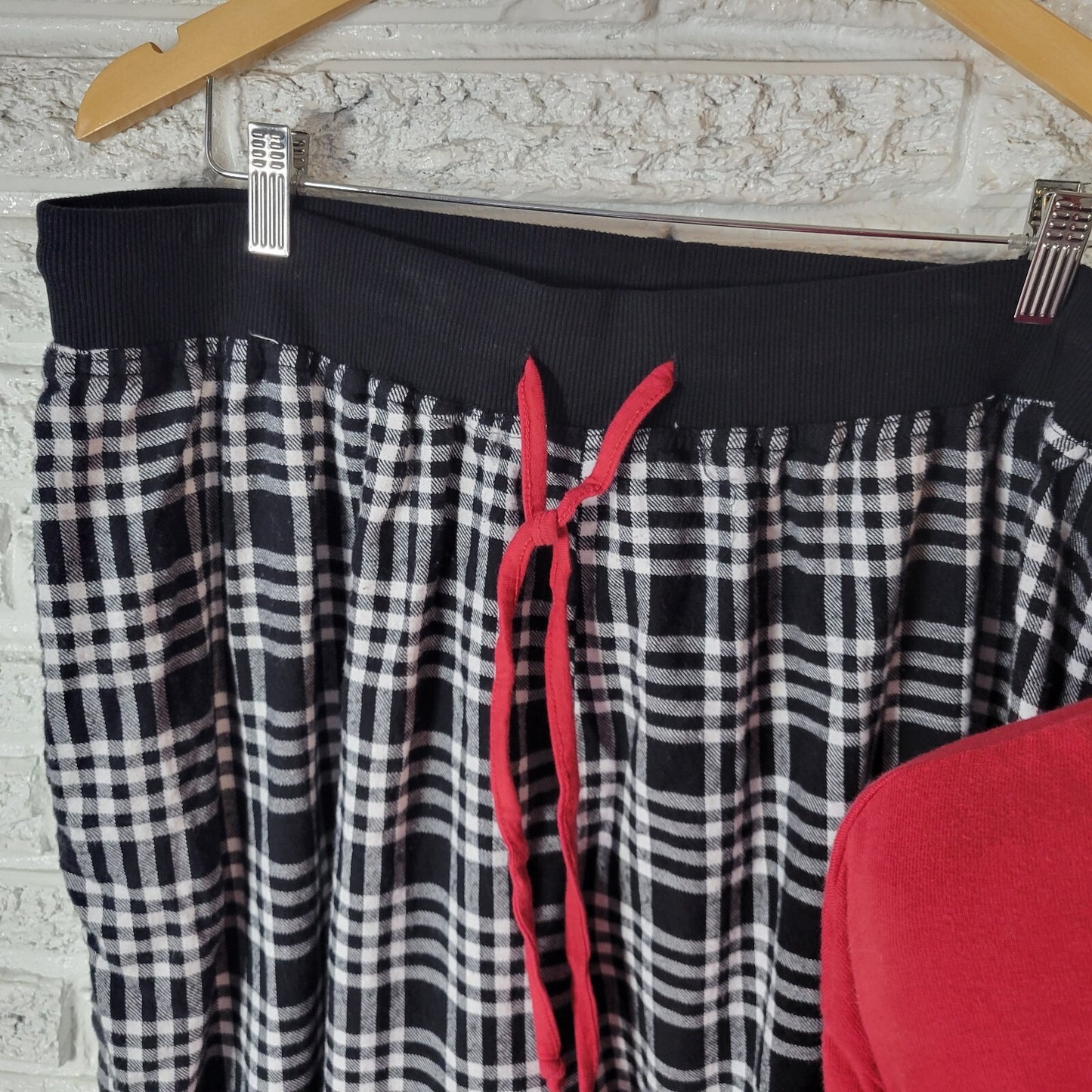 Dreams Co Womens Pajama Set 2X Plus Pull On Terrier Dog Black White Plaid Cotton