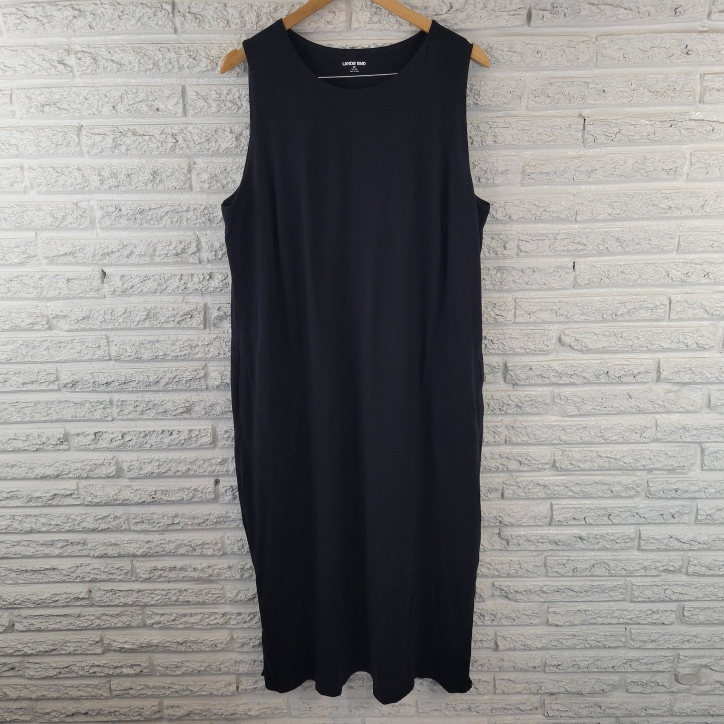 Lands End Womens Dress 1X Plus Sleeveless Shift Black Cotton Side Slits Comfy