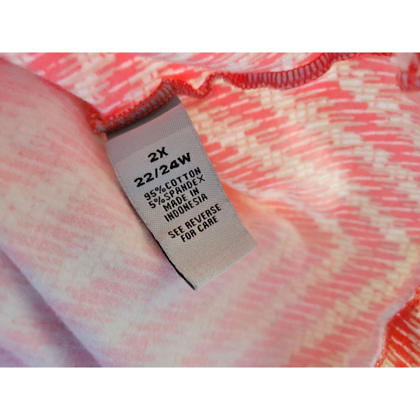 Catherines Womens Top 2X Plus Tee Short Sleeve Zig Zag Pink Cotton Blend